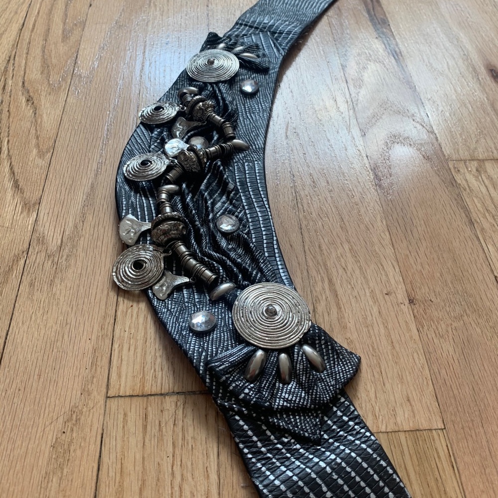 Vintage Leatherock Nina Arjani Embellished Belt S